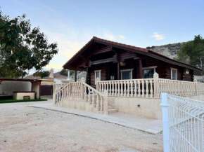 cabaña de ensueño con Jacuzzi exterior y barbacoa